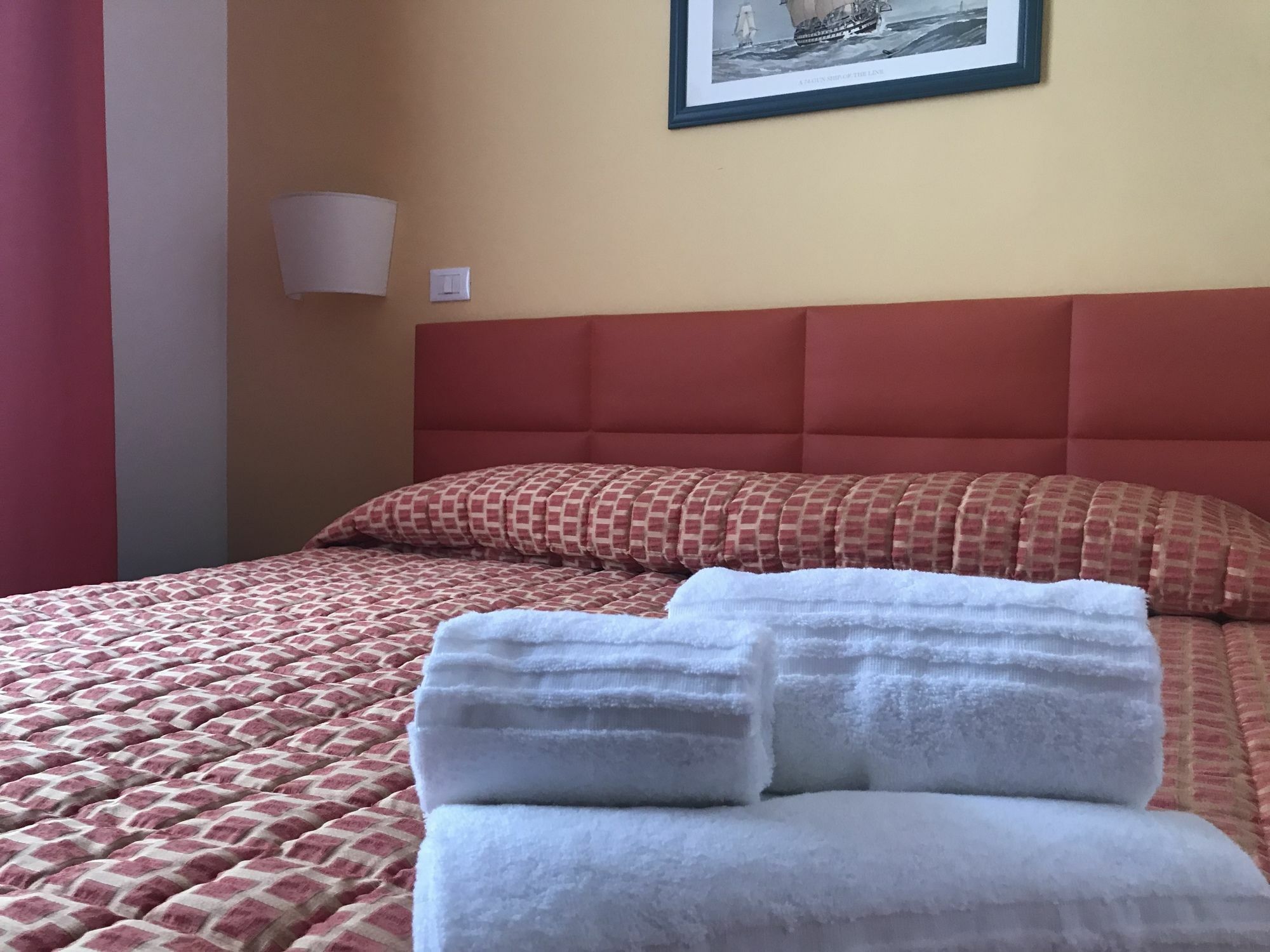 Moonlight Hotel&Suites CTA Eksteriør bilde